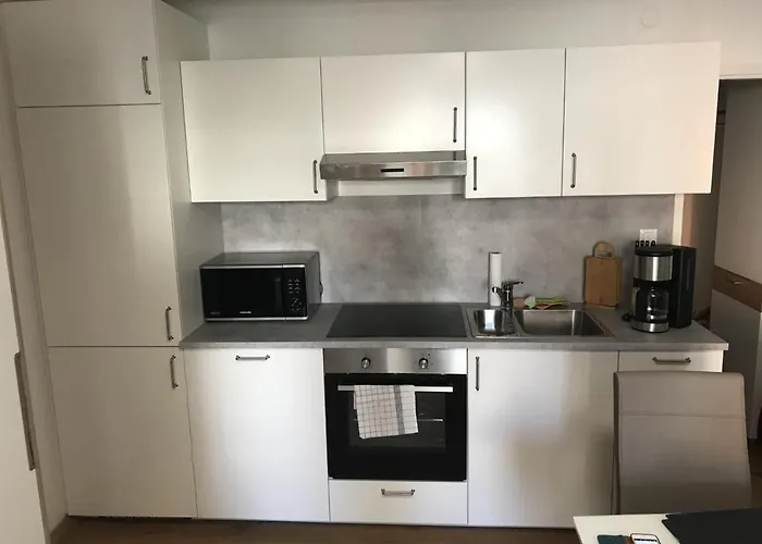 Schoenes Ferienappartment In Zell Am See: Zentral Gelegen Und Naehe Der Areitbahn Und Dem Zeller See