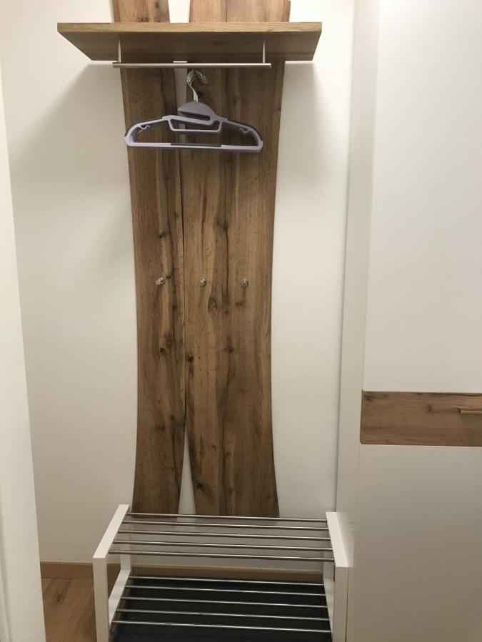 Schoenes Ferienappartment In Zell Am See: Zentral Gelegen Und Naehe Der Areitbahn Und Dem Zeller *